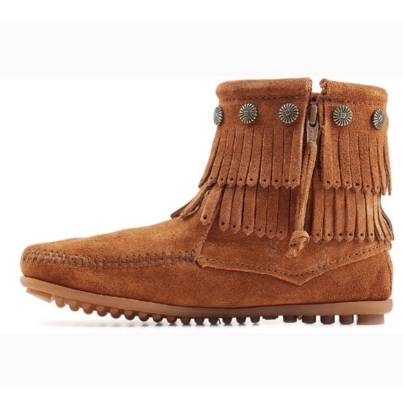 Minnetonka Brown Suede Festival Fringe Booties 7 - Picture 2 of 8